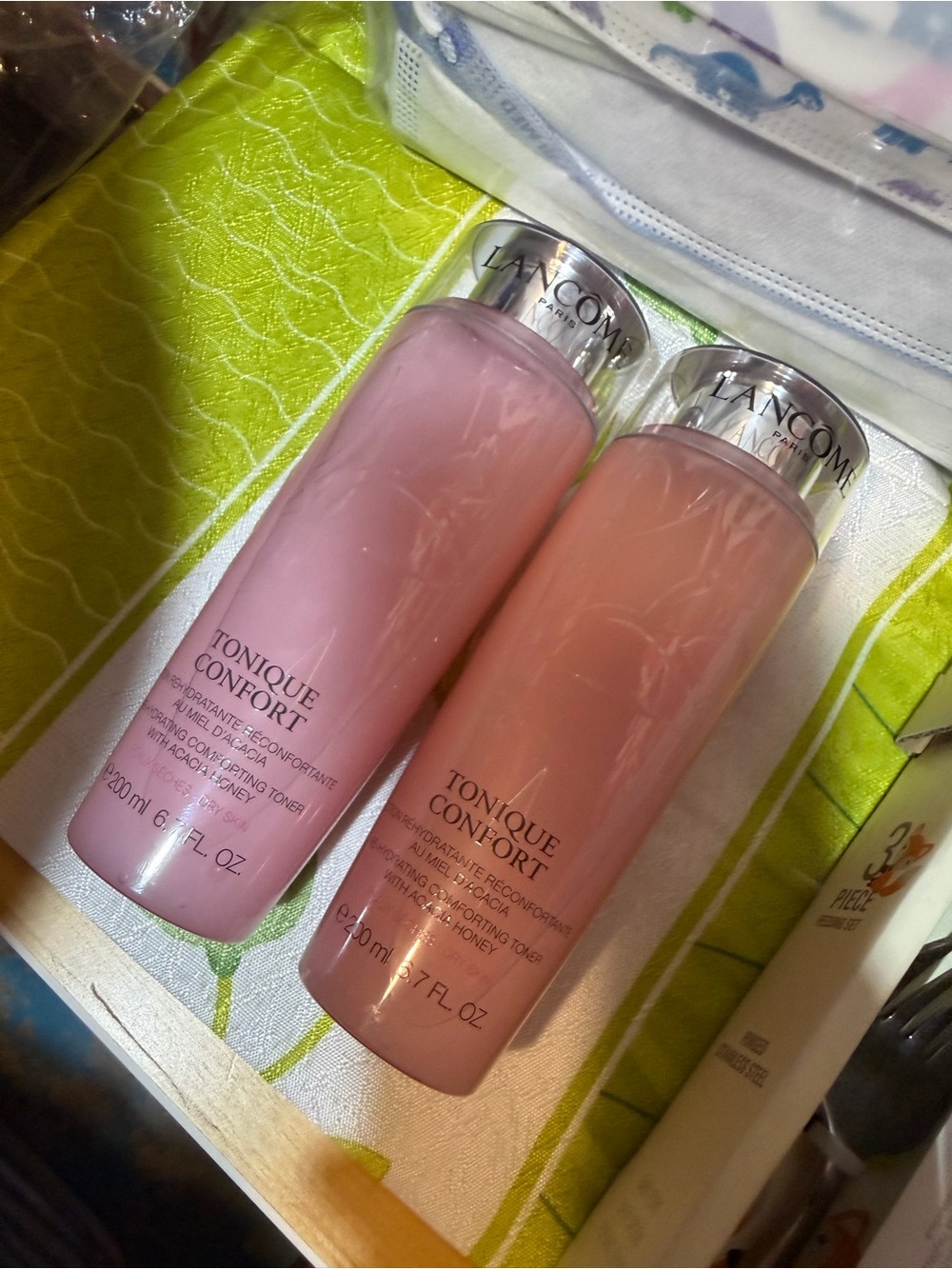 Tonique Confort Hydrating Toner — Pink